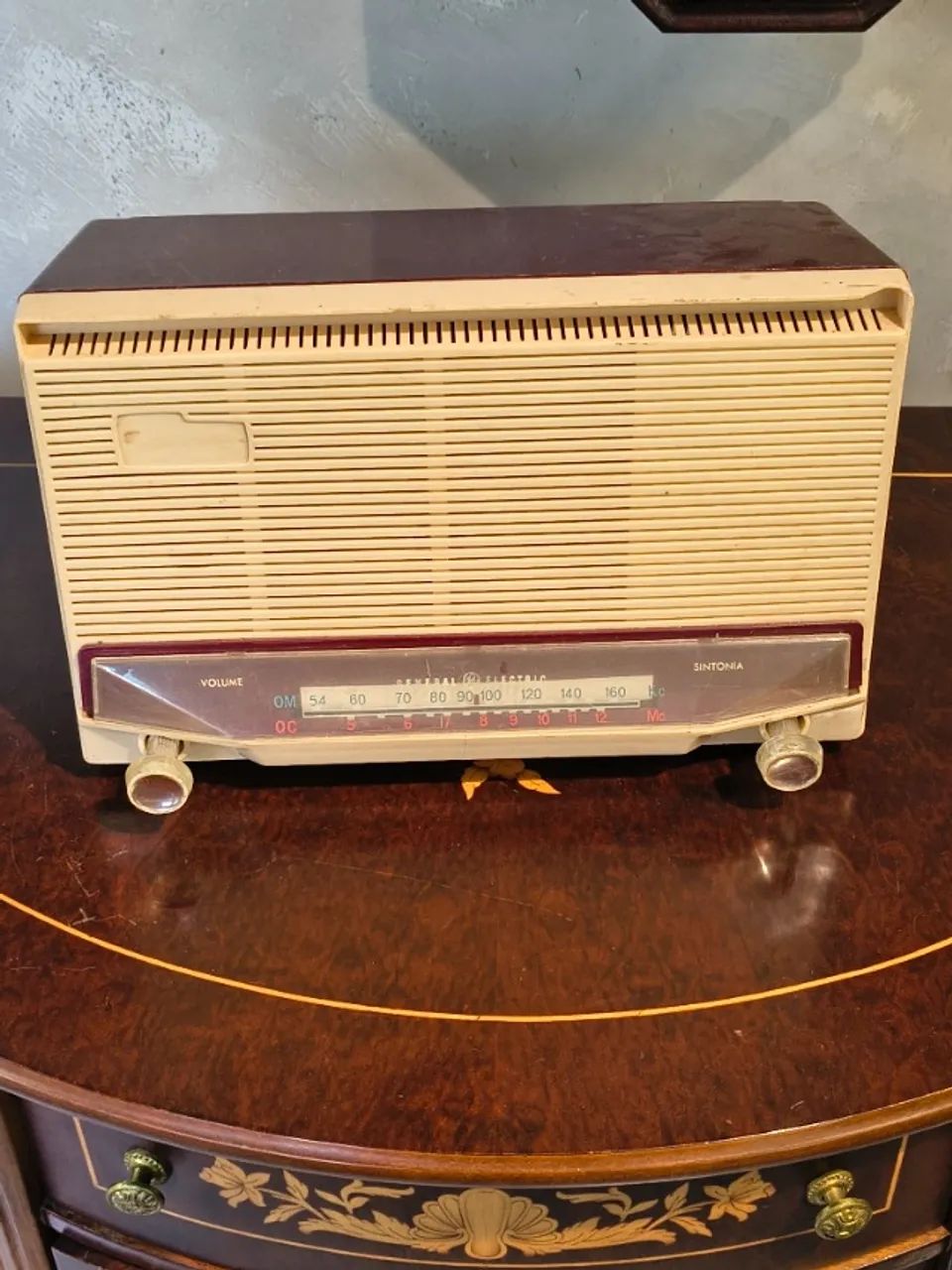 Rádio antigo 