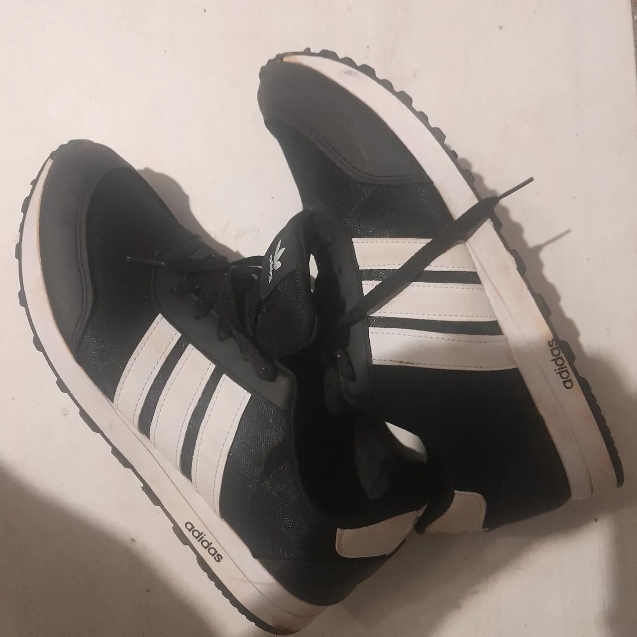Tenis adidas - Foto 2