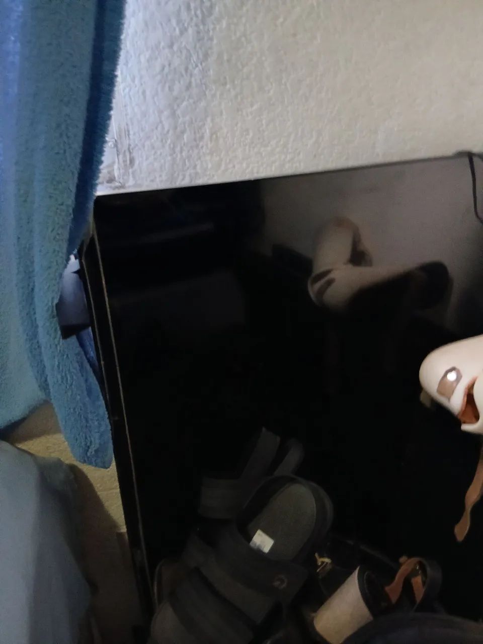 Tv retirar peças 