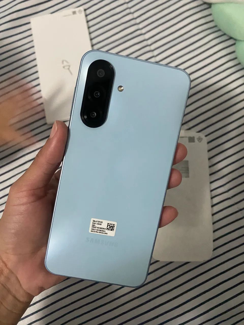 Celular Samsung Galaxy A17 - Foto 2