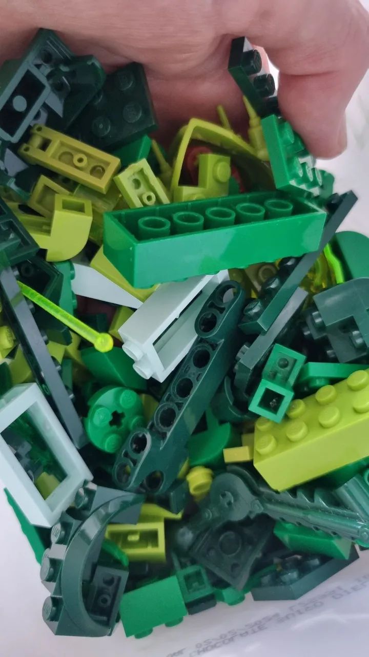 Peças de LEGO - Tons de verde - Foto 2