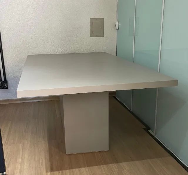 Mesa de reuniões / jantar - Foto 2