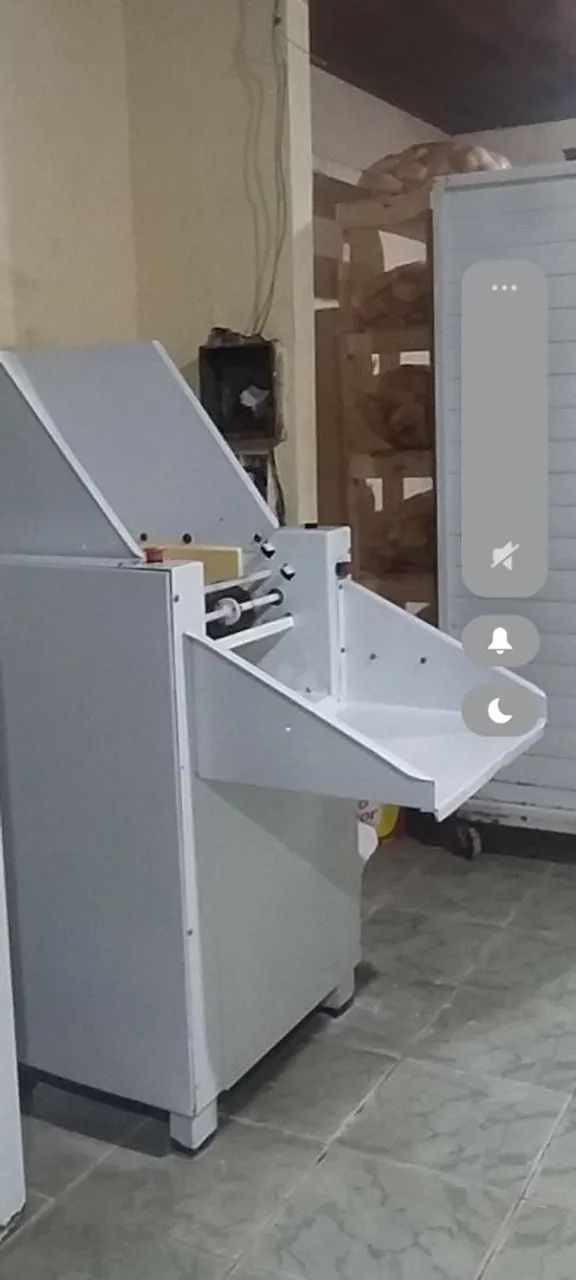 Vendo um cilindro de padaria 