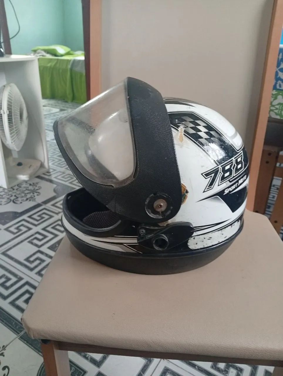 Capacete comum  - Foto 2