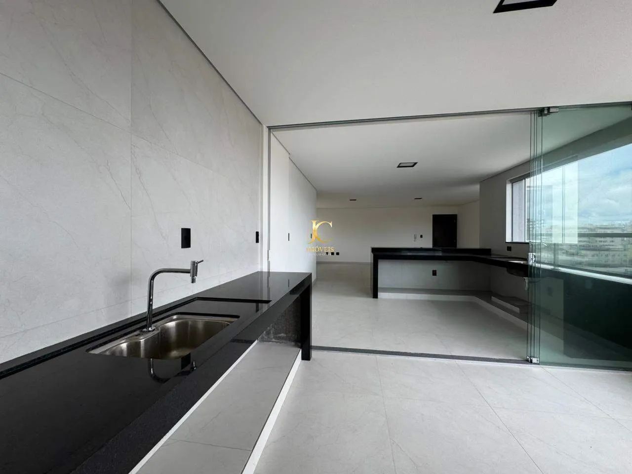 Apartamento 125 m² com 3 quartos e 2 vagas no Centro de Divinópolis  Financiamento disponí - Foto 3