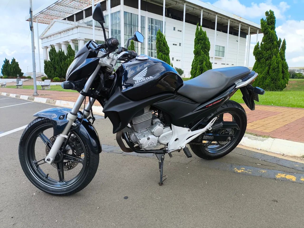 CB 300 impecável  - Foto 3