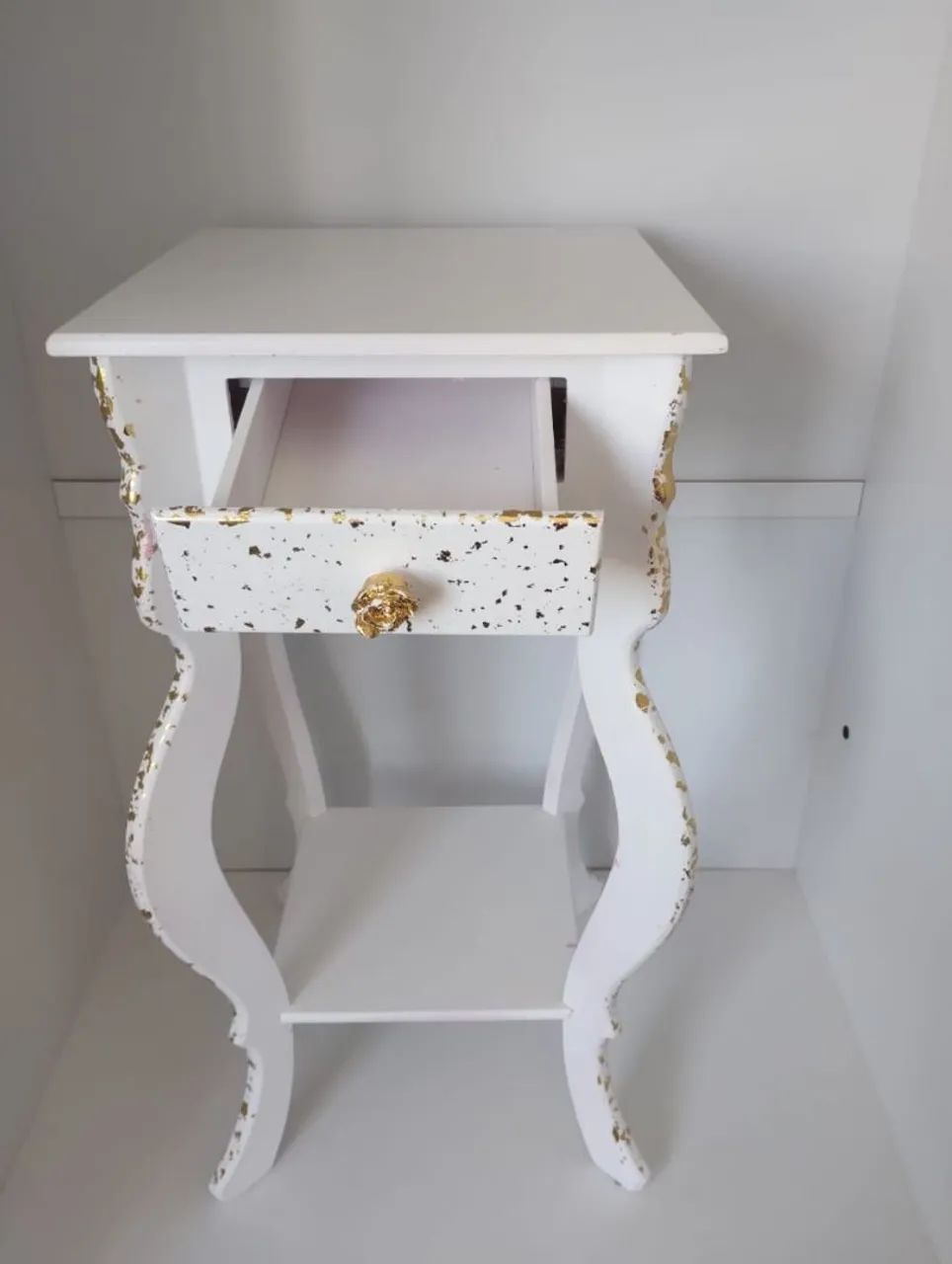 Decorative Table65570169619969121