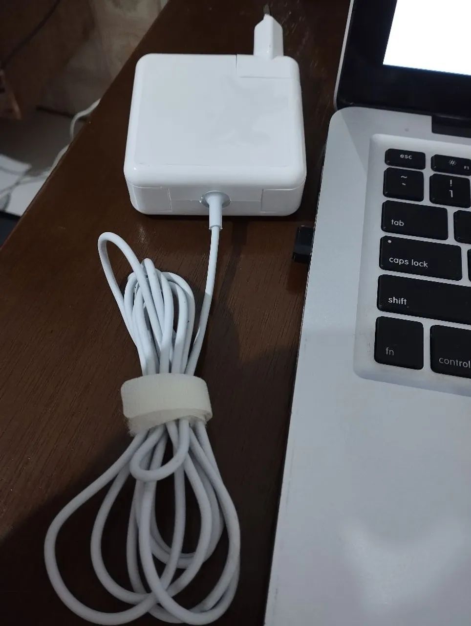 Apple MacBook Pro  - Foto 2