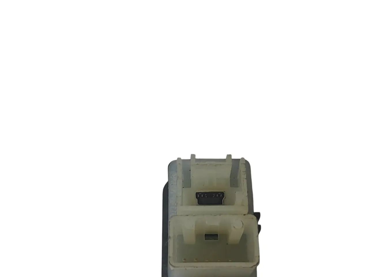 Conector Usb Cobalt 2017 Á 2019 - Foto 5