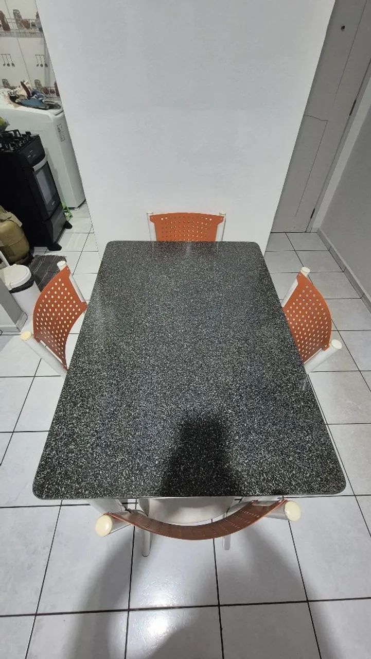 Mesa de jantar com 4 cadeiras - Foto 4