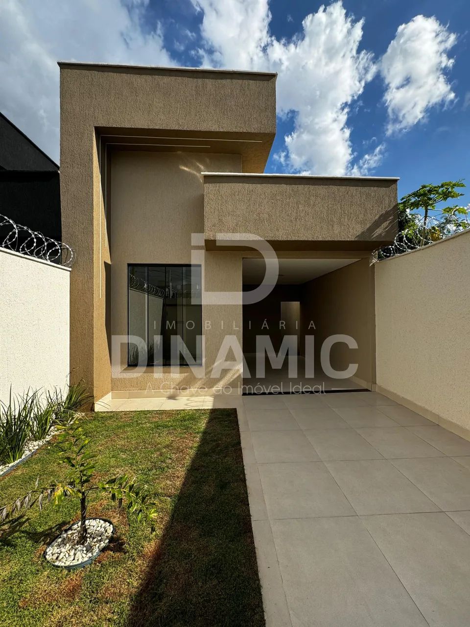 Casa Moderna e Imponente no Bairro Goiás II - 120m de Conforto e Sofisticação - Foto 3