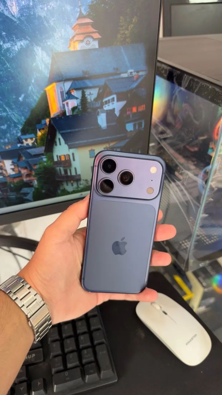 Iphone 17 Pro azul  - Foto 3