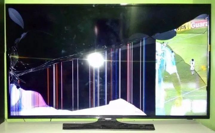 Comprade Tv com defeito ou tela quebrada - Foto 2
