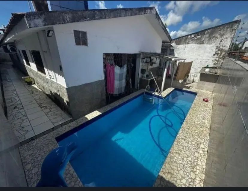 Vendo casa no Cristo com piscina