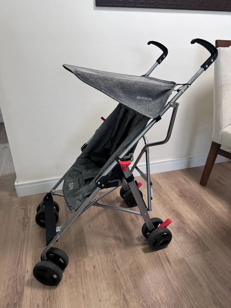 Carrinho Guarda Chuva Pocket Plus - Foto 4