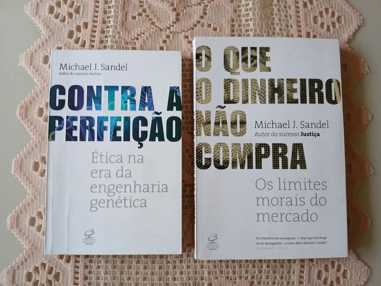 Dois livros de Michael J. Sandel