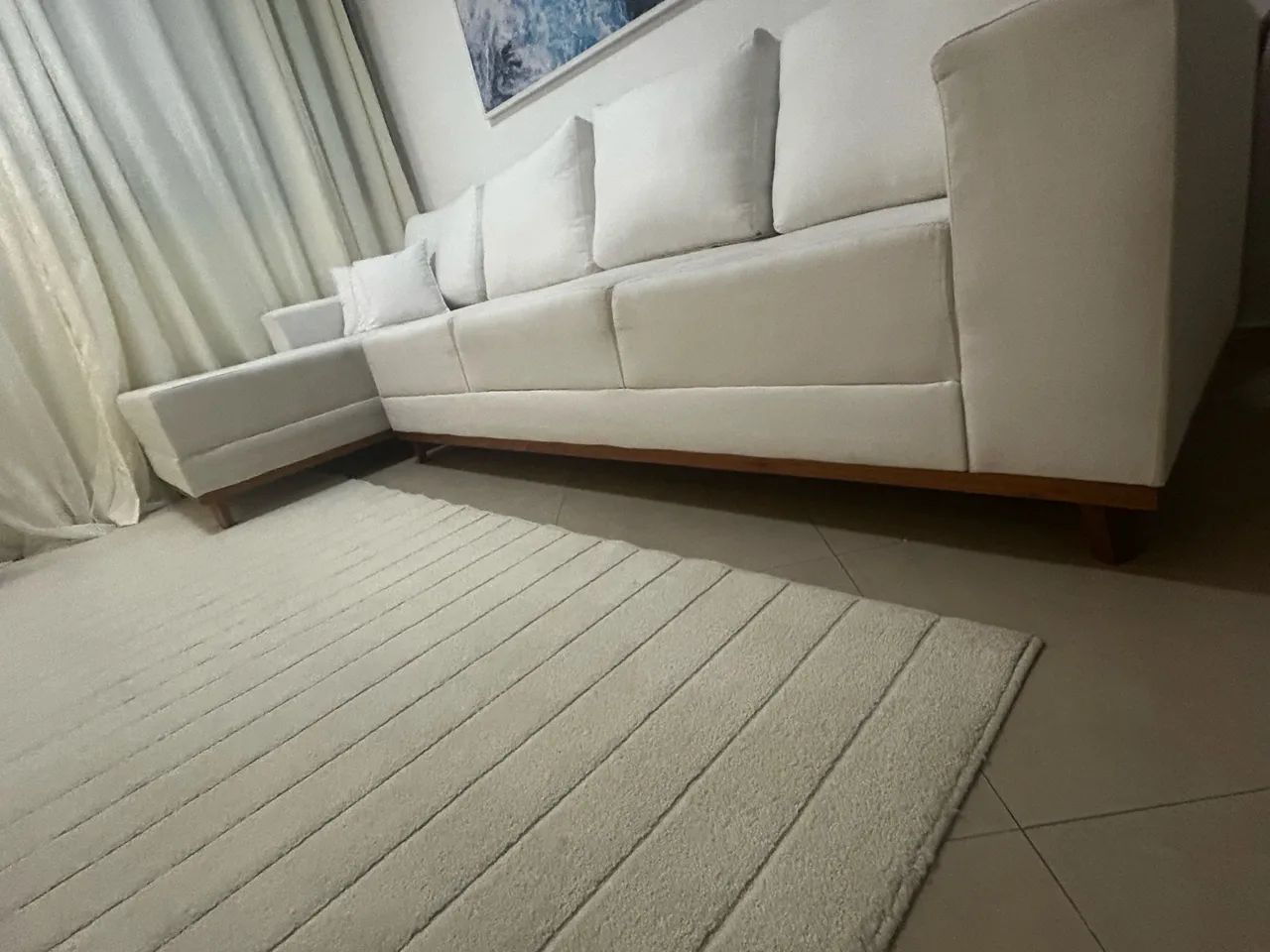 Sofá 4 Lugares 3m em Linho off white com Chaise Esquerdo - Excelente Estado - Foto 3