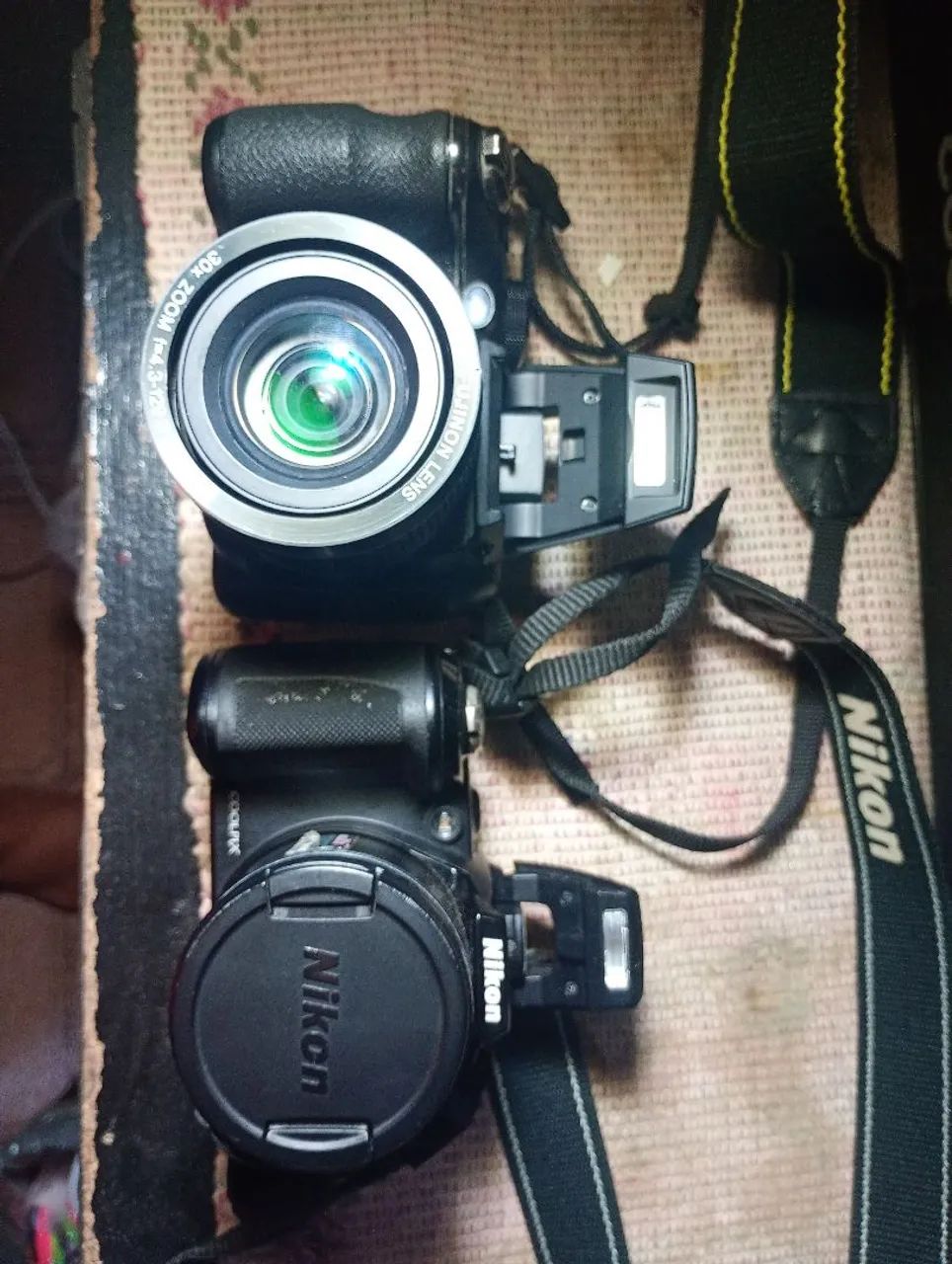 Vendo câmera profissional sem defeito 
