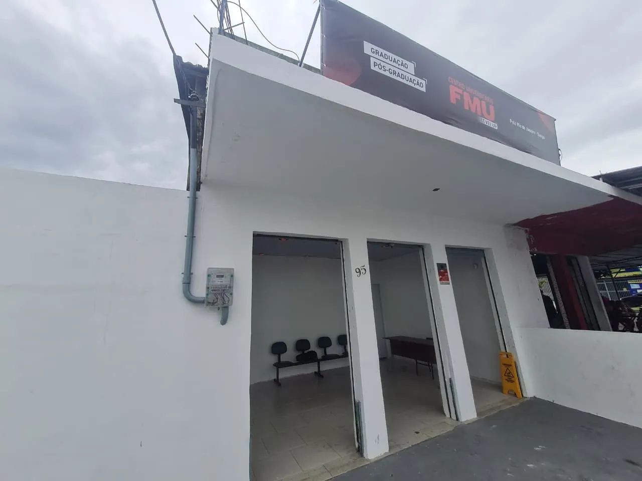 Loja Comercial em Bangu - 4 salas 1 banheiro  - Foto 2
