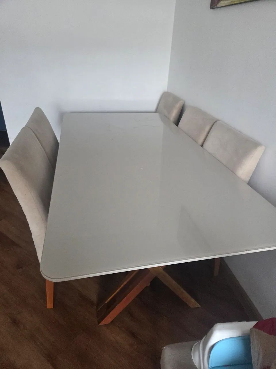 Mesa 6 cadeiras com vidro quebrado