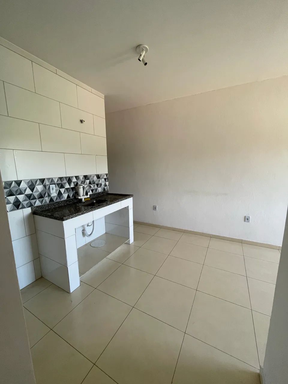 APARTAMENTO AMPLO DE 1 QUARTO - Foto 4