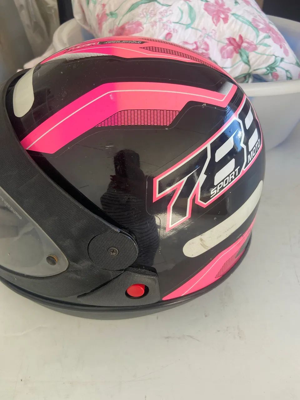 Vendo capacete usado em ótimo estado  - Foto 2