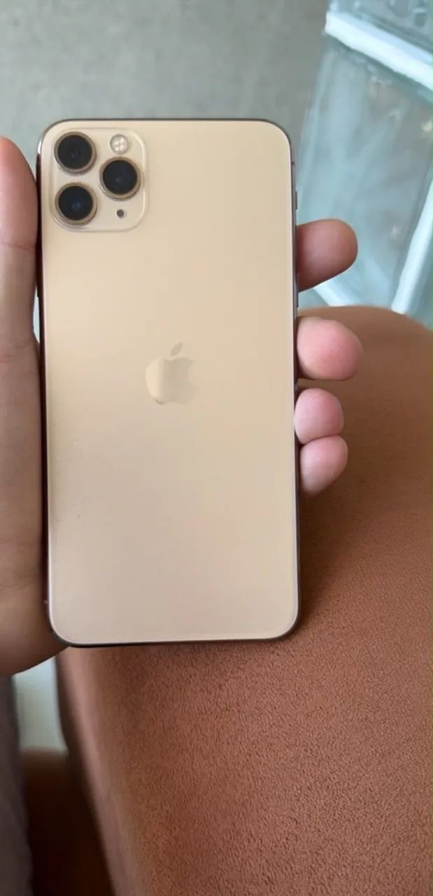 IPhone 11 Pro Max 256 GB dourado 