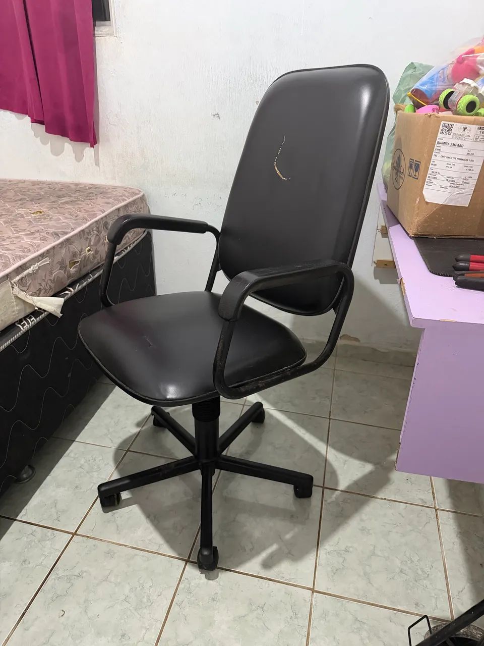 Cadeira de escritório  - Foto 2