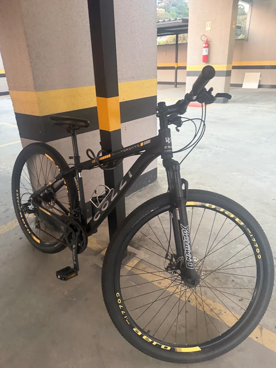 Bicicleta Semi Nova 2 meses de Uso - Foto 3