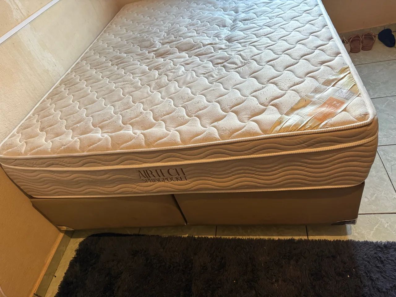 Vende-se cama de casal em perfeito estado  - Foto 2