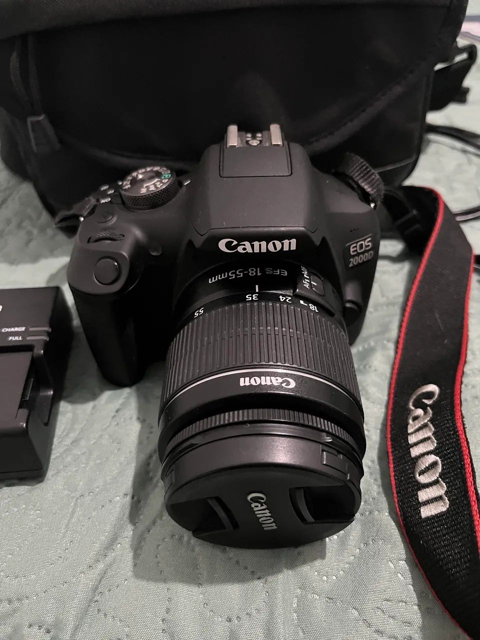 Canon T7