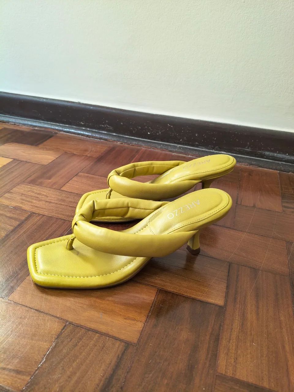 Tamanco Arezzo Verde Flip Flop - Foto 4
