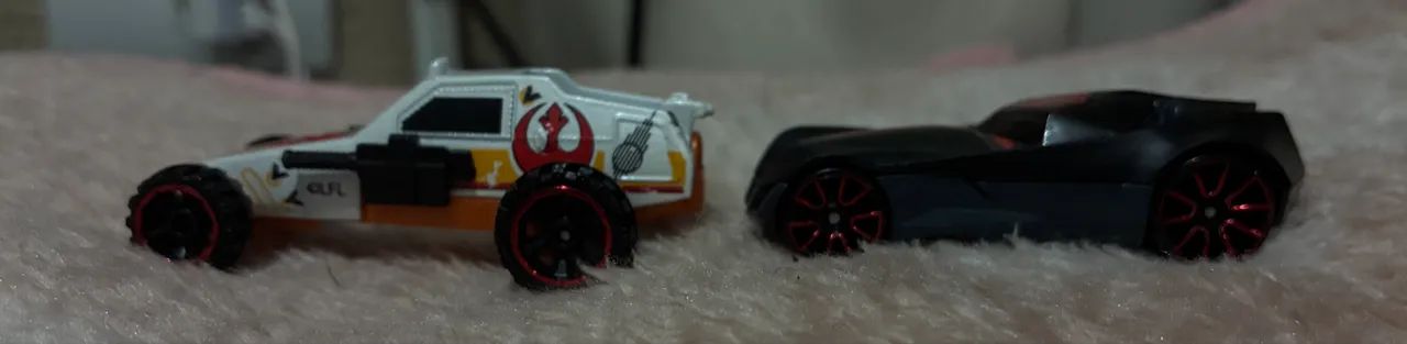 Dupla de Minis da série Star Wars Hot Wheels  - Foto 2