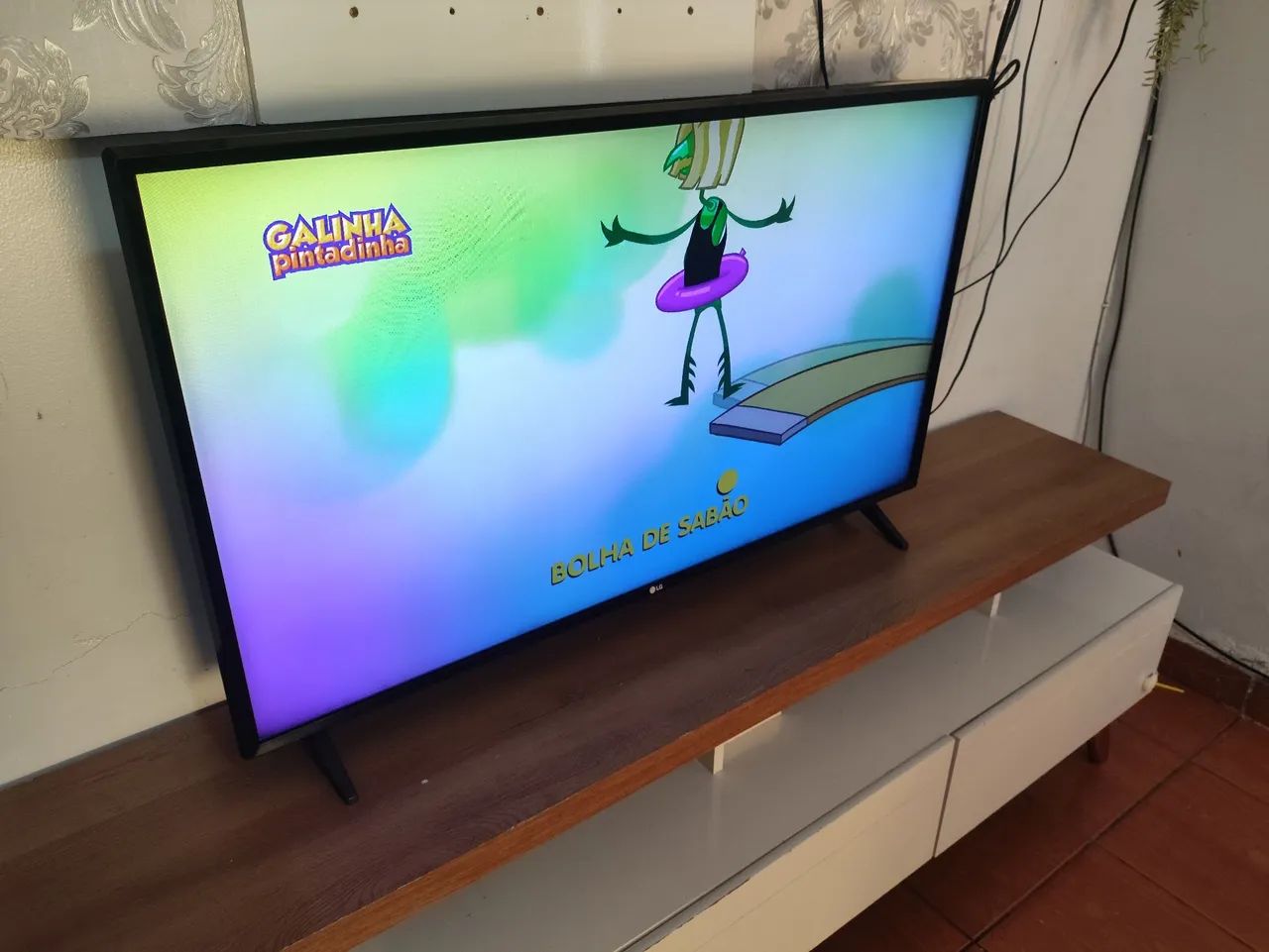 TV 43 POL. SMART WI-FI. LG COM BLUETOOTH  - Foto 2