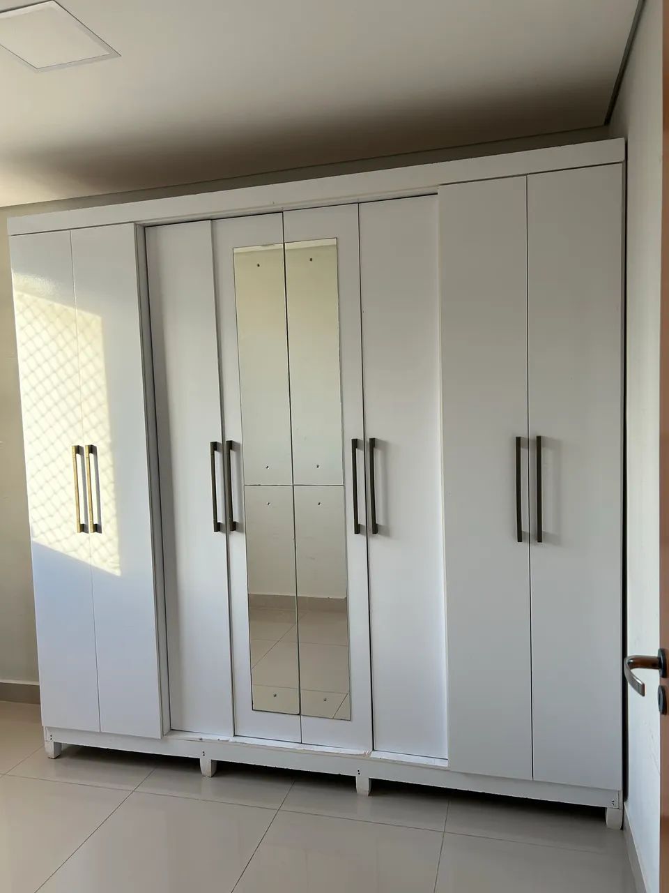 Guarda roupa casal 8 portas  - Foto 2