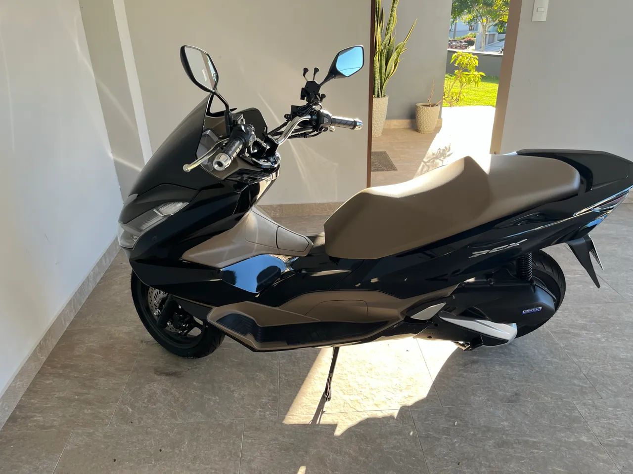 Honda PCX DLX 160 zero - Foto 3