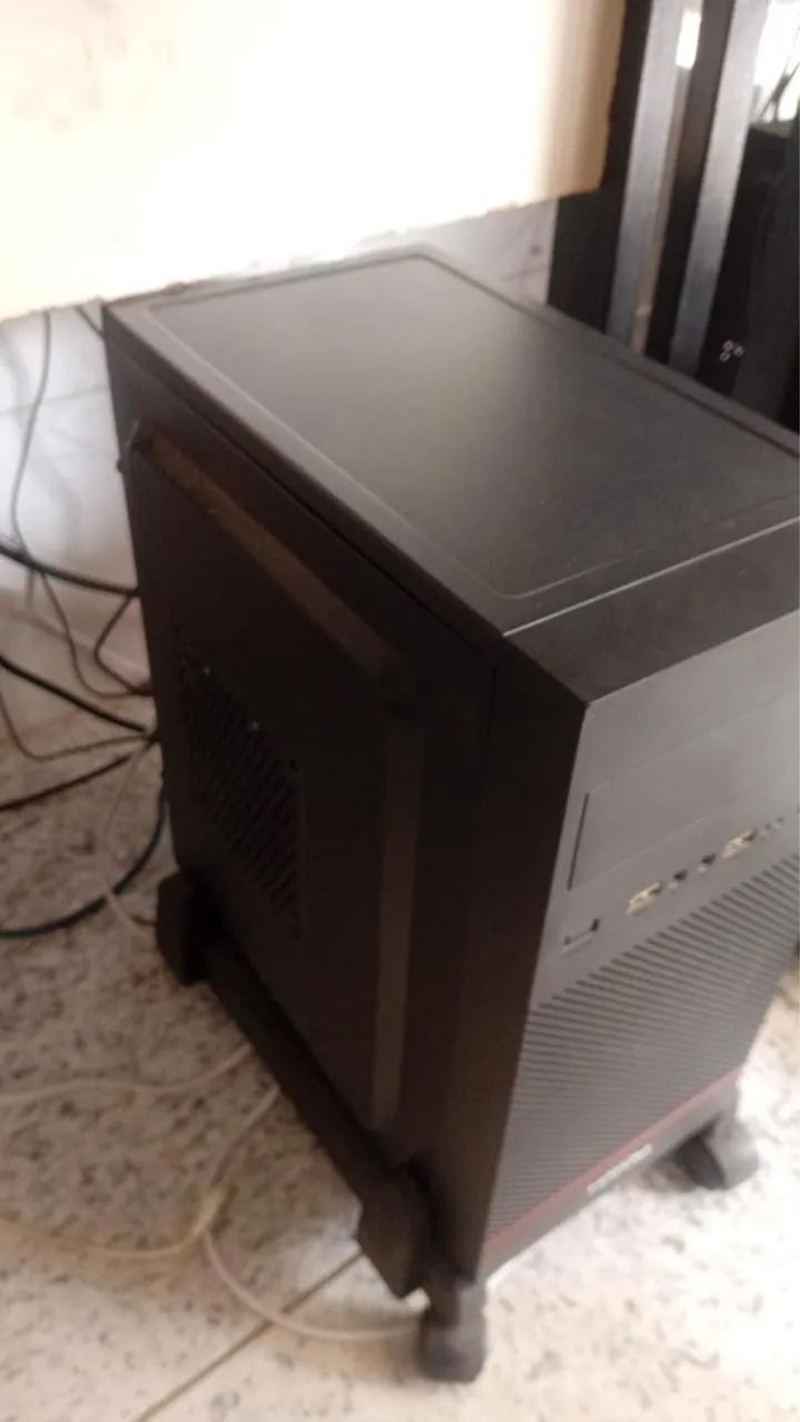 Computador Desktop Seminovo  - Foto 2