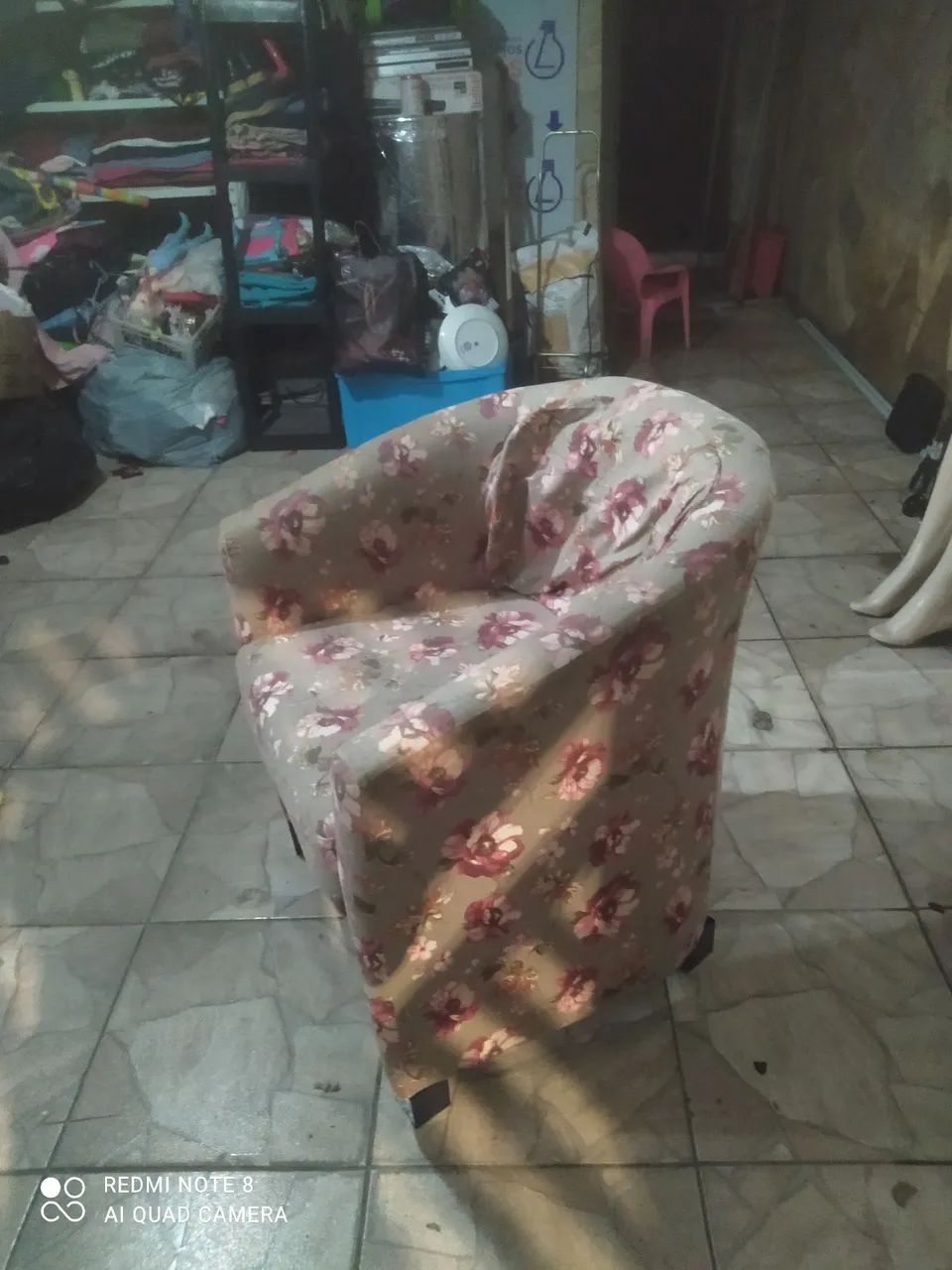 Armchair470063300258058243