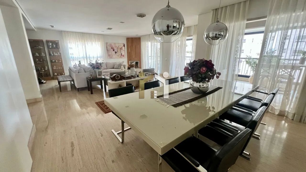 Apartamento a venda em Moema com 302m², 4 suites e 5 vagas. - Foto 5