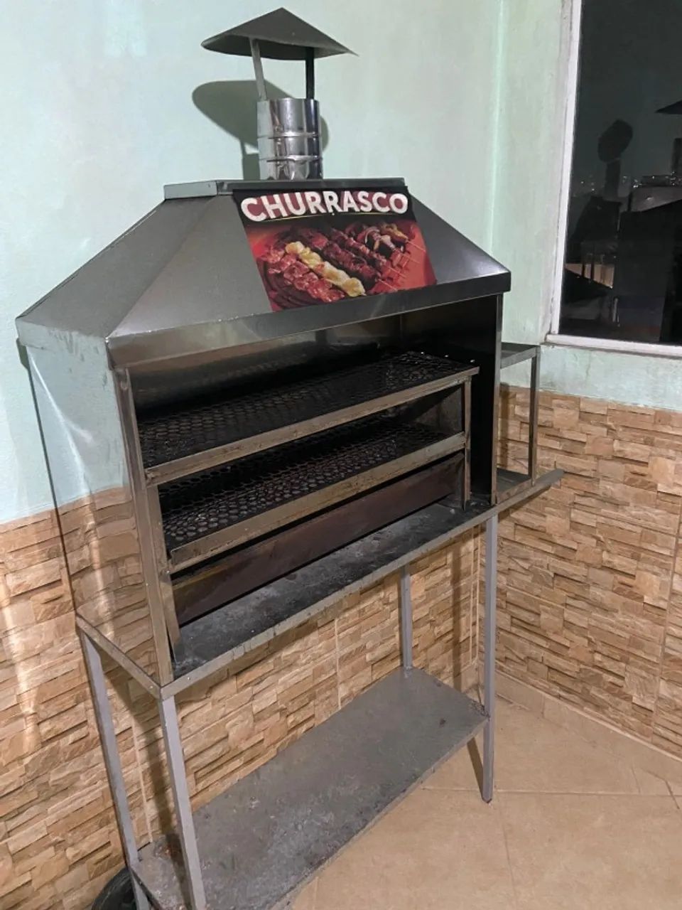 Carrinho de Churrasco Novinho 