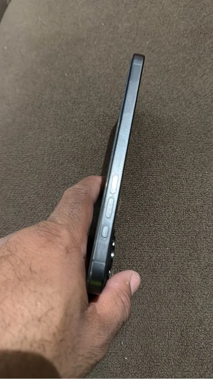 iPhone 15 pro max  - Foto 2