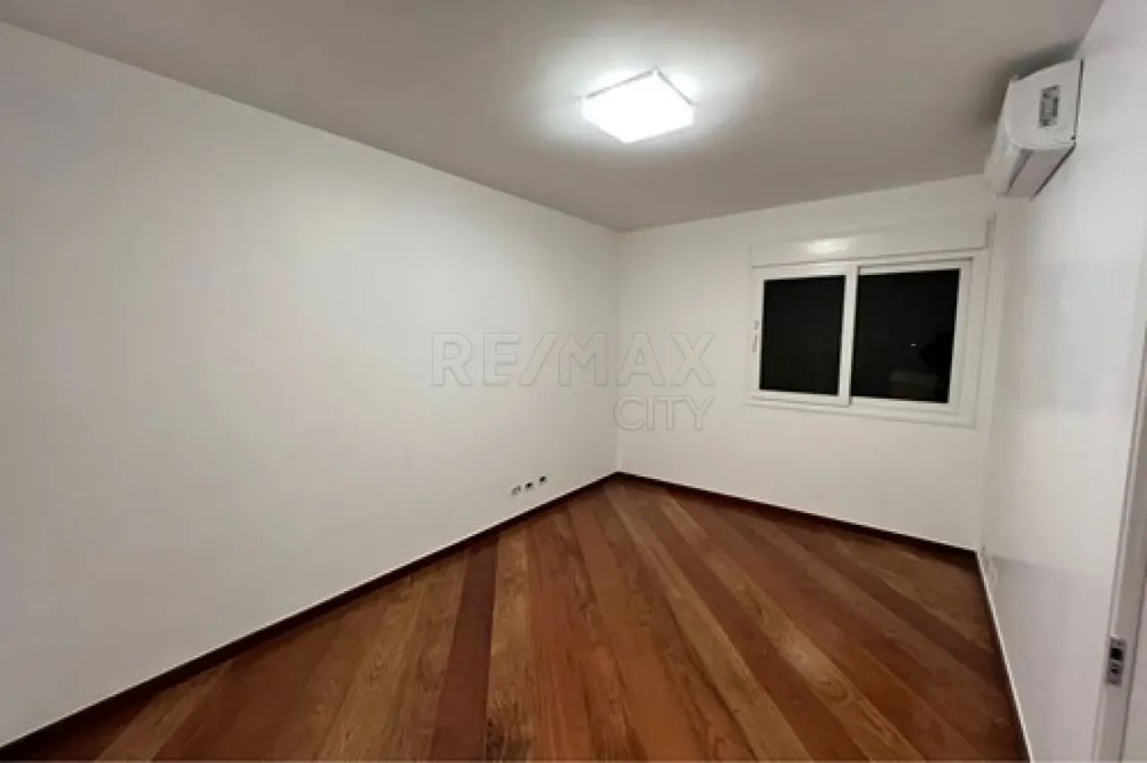 Casa Reformada Alphaville 9 Com quatro quartos e piscina - Foto 5