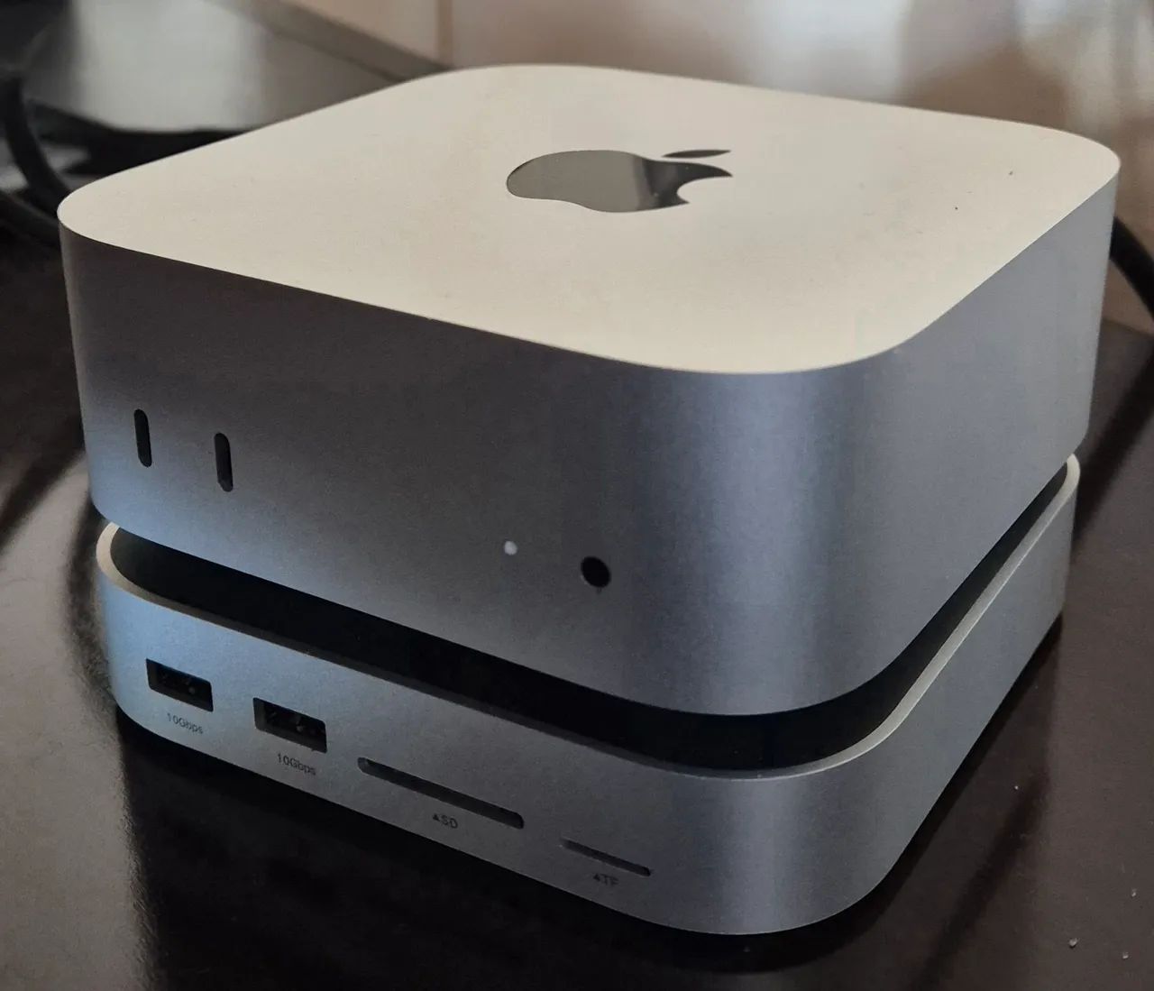 Mini mac M4 + Docking Station ugreen com garantia 2027.