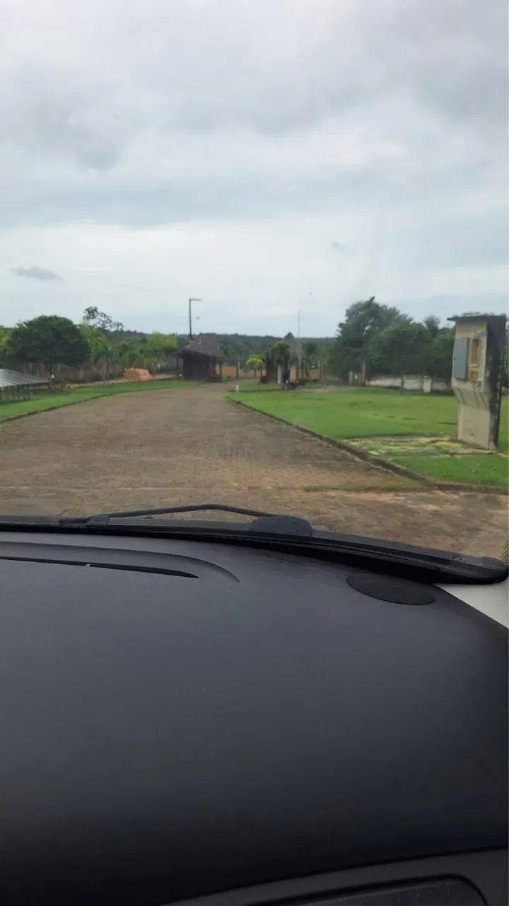 Lote em chácara pau Brasil 
