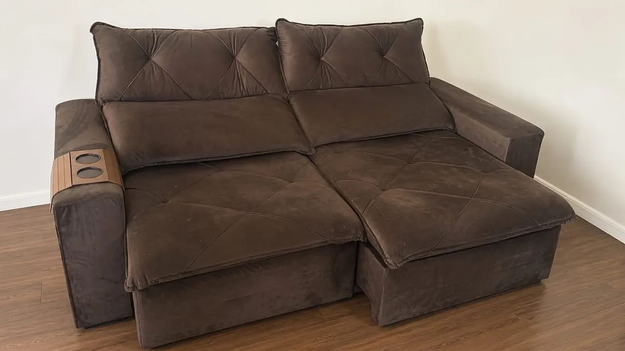 VENDO SOFÁ NOVINHO 6 meses de uso   - Foto 4