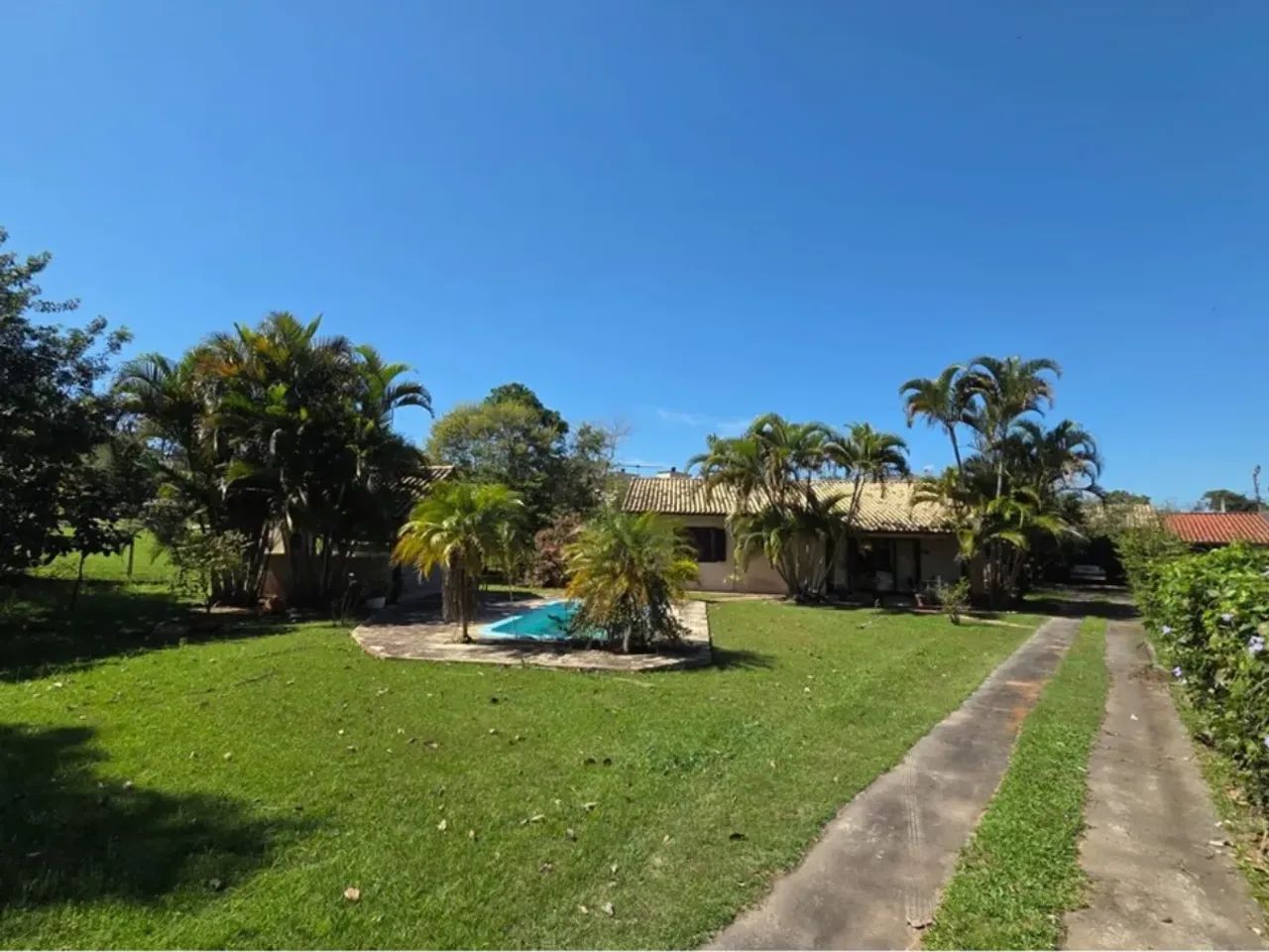 Casa com Piscina à Venda no Rio Vermelho, Florianópolis  5 Quartos - Foto 5