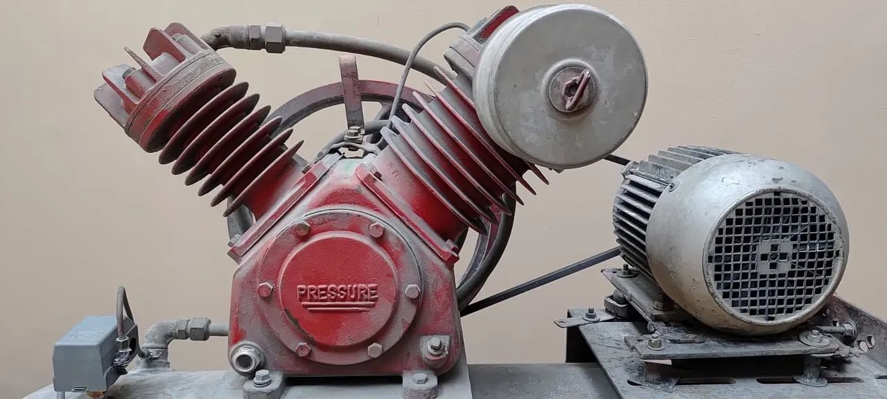Compressor industrial Pressure 250L - Foto 3
