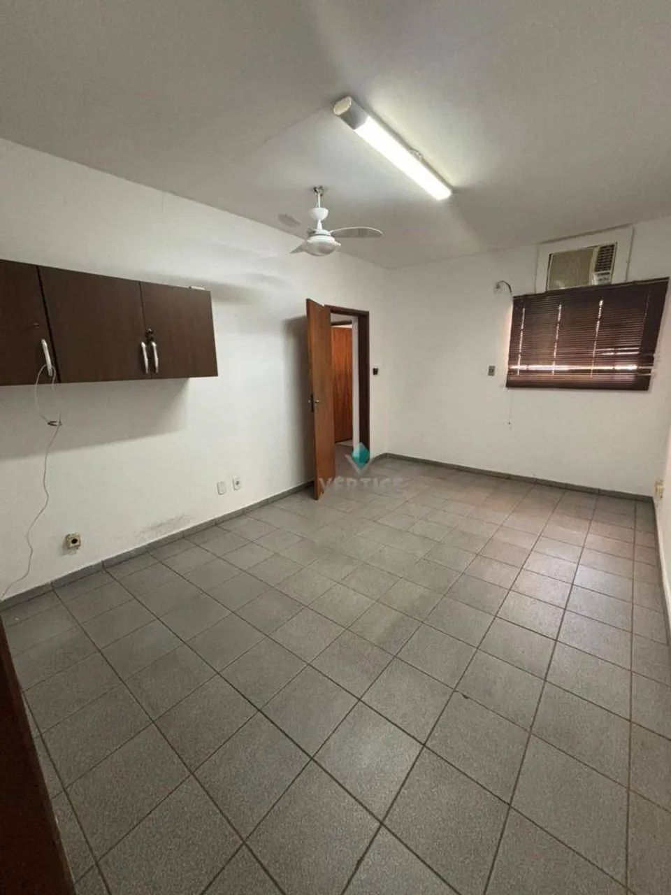 CASA COMERCIAL PARA LOCAÇÃO NA BOA VISTA COM 5 SALAS - Foto 5
