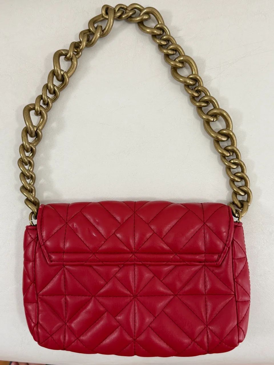 Bolsa Zara vermelha corrente dourada  - Foto 3