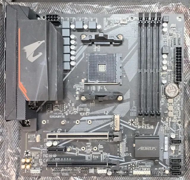 Placa Mãe GIGABYTE B550M AORUS ELITE AM4 - Foto 3